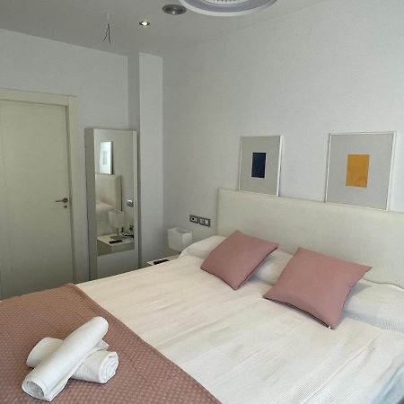 Moderno Apartamento Con Plaza De Garaje En Pleno Centro De Almería Exteriér fotografie