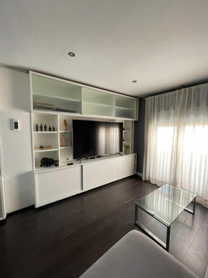 Moderno Apartamento Con Plaza De Garaje En Pleno Centro De Almería Exteriér fotografie