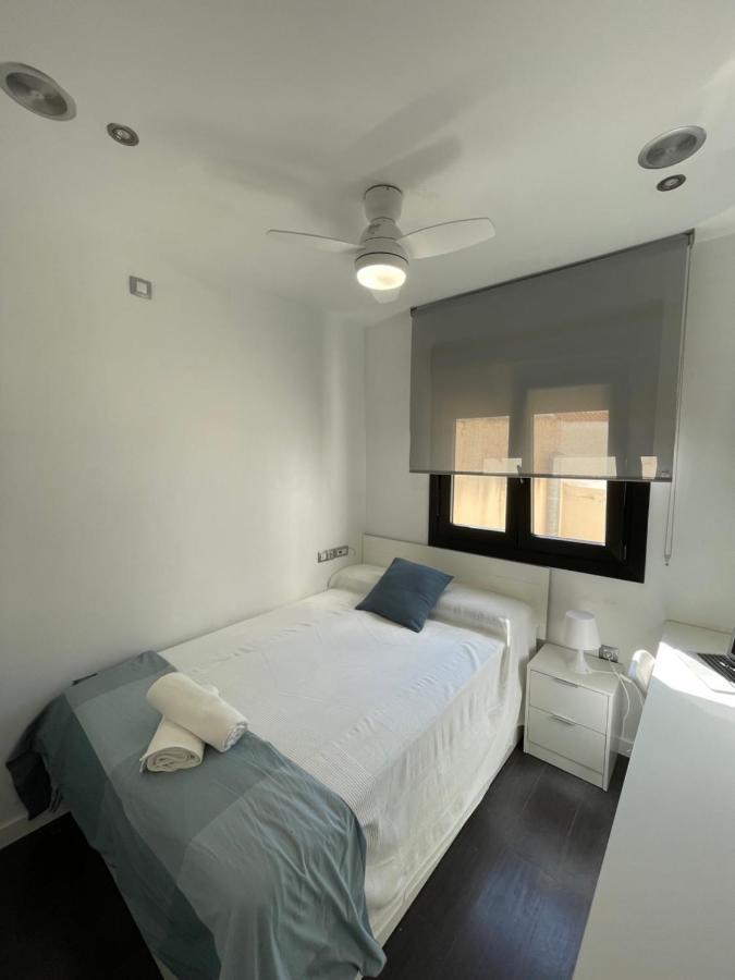 Moderno Apartamento Con Plaza De Garaje En Pleno Centro De Almería Exteriér fotografie