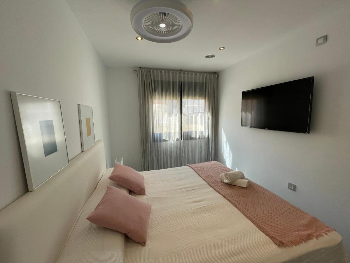 Moderno Apartamento Con Plaza De Garaje En Pleno Centro De Almería Exteriér fotografie