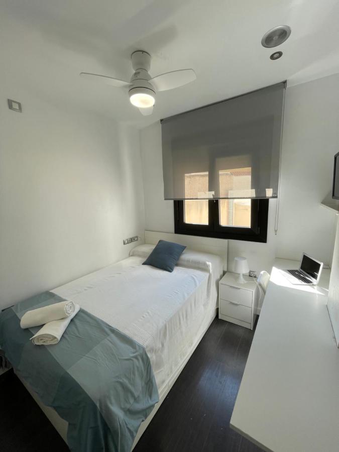 Moderno Apartamento Con Plaza De Garaje En Pleno Centro De Almería Exteriér fotografie